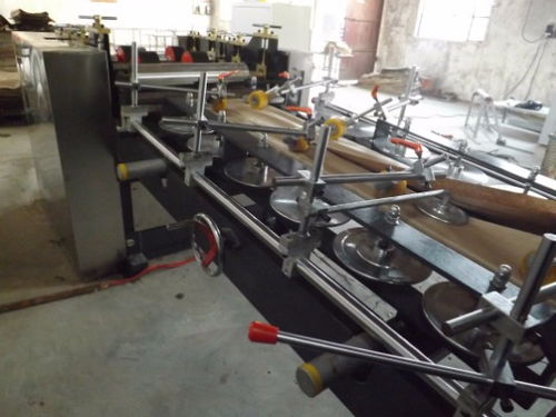 青川多層階梯口牛皮紙袋生產(chǎn)設(shè)備